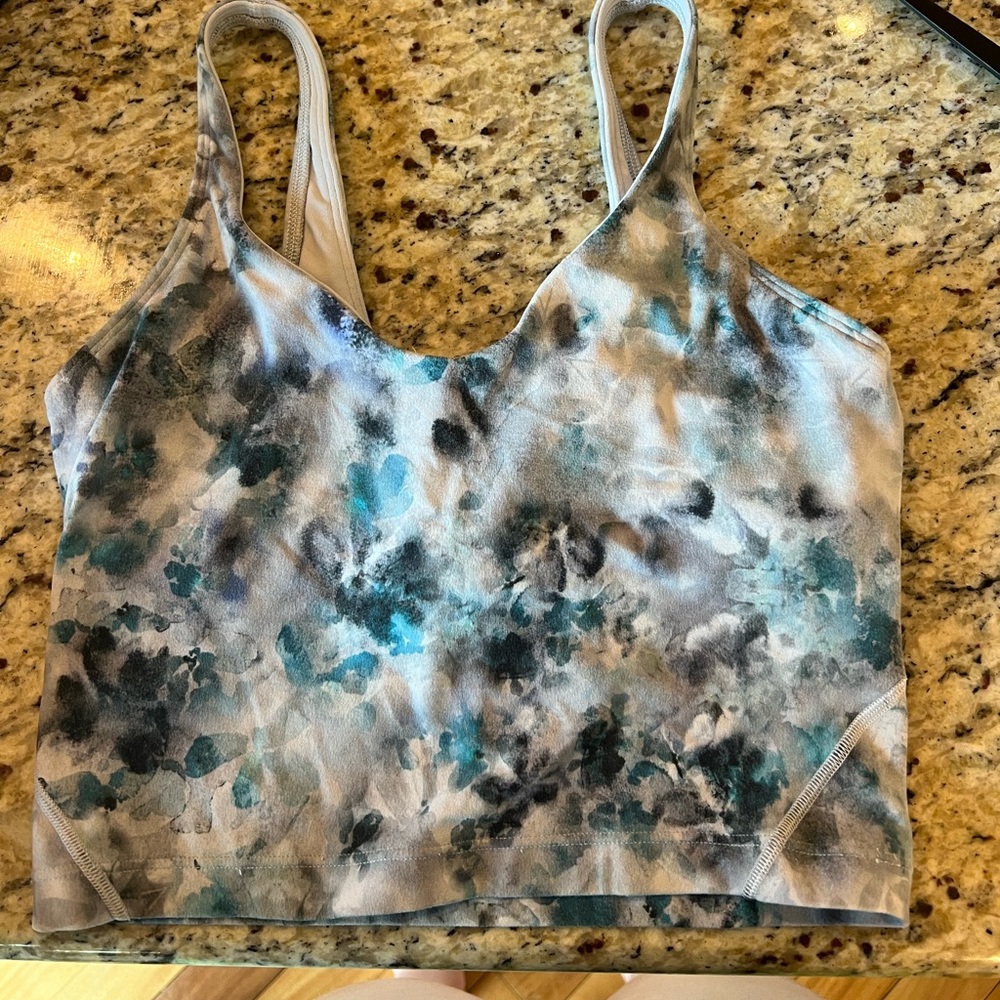 Size 4 lululemon align tank